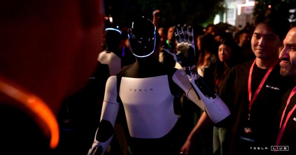 Elon Musk Introduces Tesla’s Humanoid Robot, Optimus