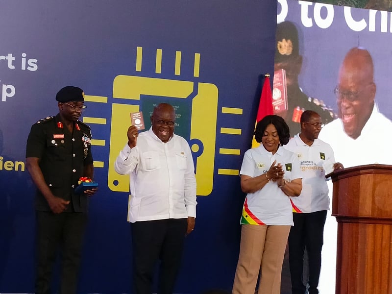 Akufo-Addo Introduces Ghana’s Chip-Embedded Passport